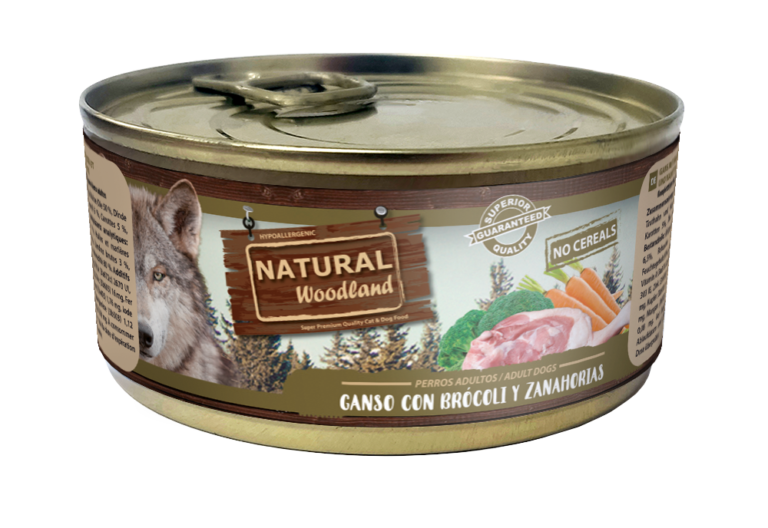 Natural Woodland comida húmeda en lata perro Ganso con brócoli y zanahorias 170GR